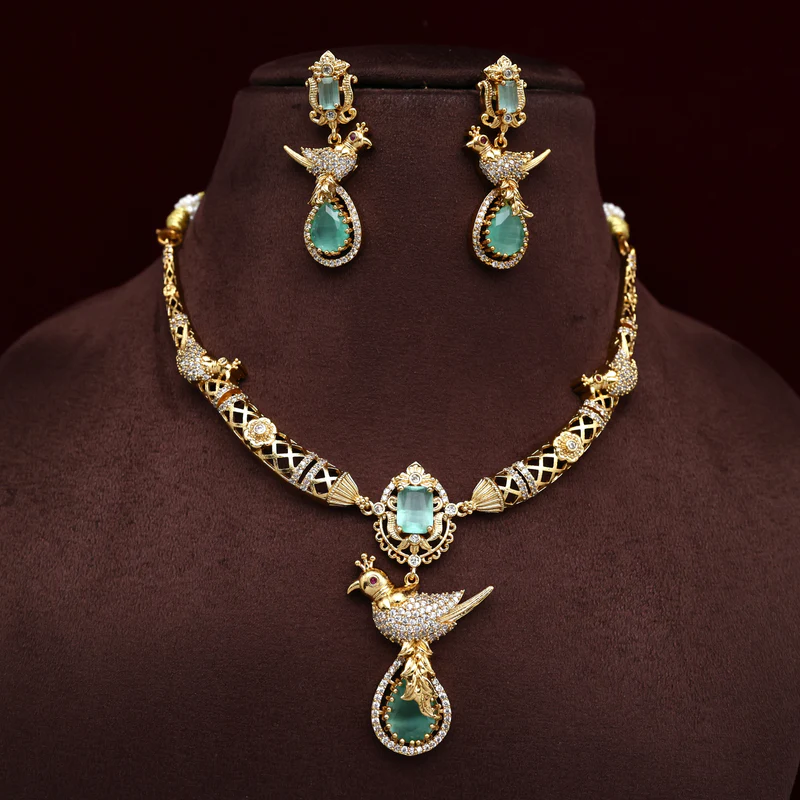 Antique AD Contemporary Chidiyaa Hasli Necklace - Mint Green